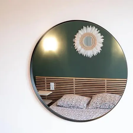 Appartement N2 Centre Village, Clim, Parking Gratuit Aigues-Mortes Esterno foto