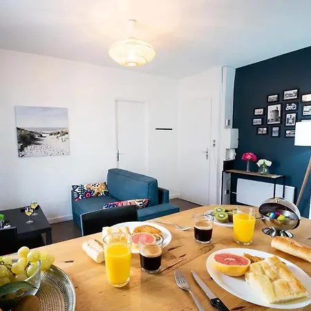 Appartement N2 Centre Village, Clim, Parking Gratuit Aigues-Mortes Esterno foto