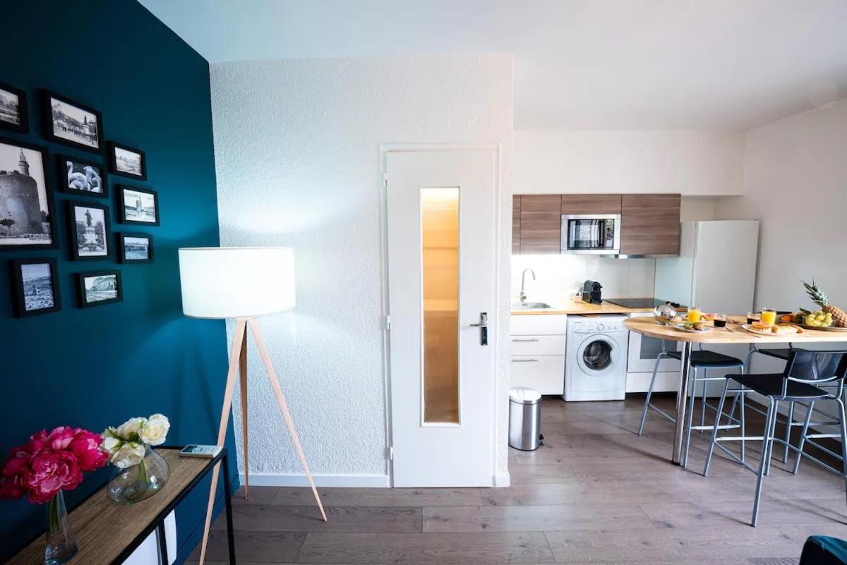 Apartment N2 Centre Village, Clim, Parking Gratuit Aigues-Mortes